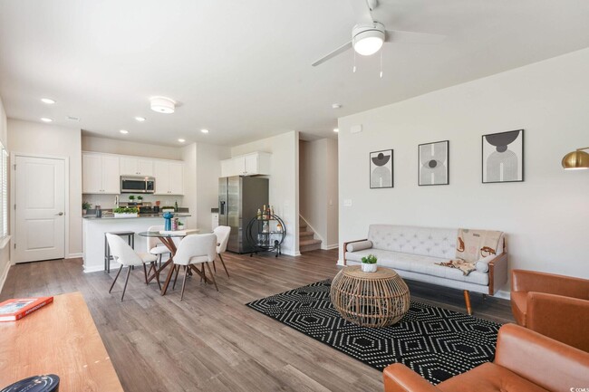 Photo - 300 Champions Blvd