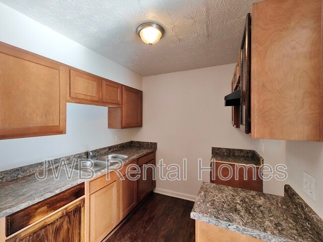 Photo - 226 Spruce St