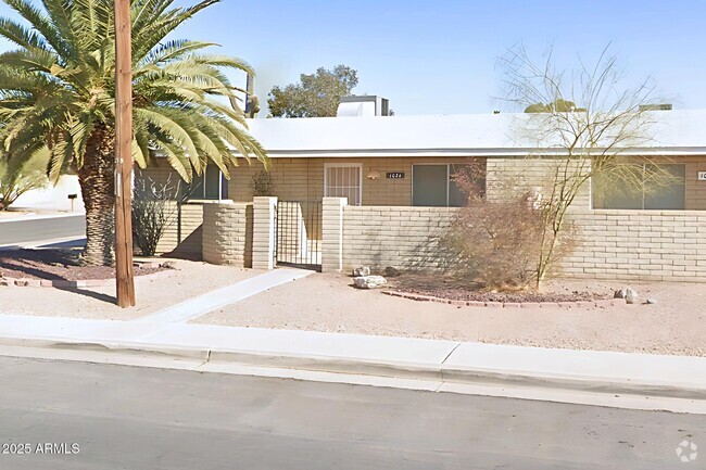 Building Photo - 1024 N Pueblo Dr Rental