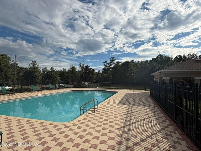 Photo - 2977 Alpin Dr