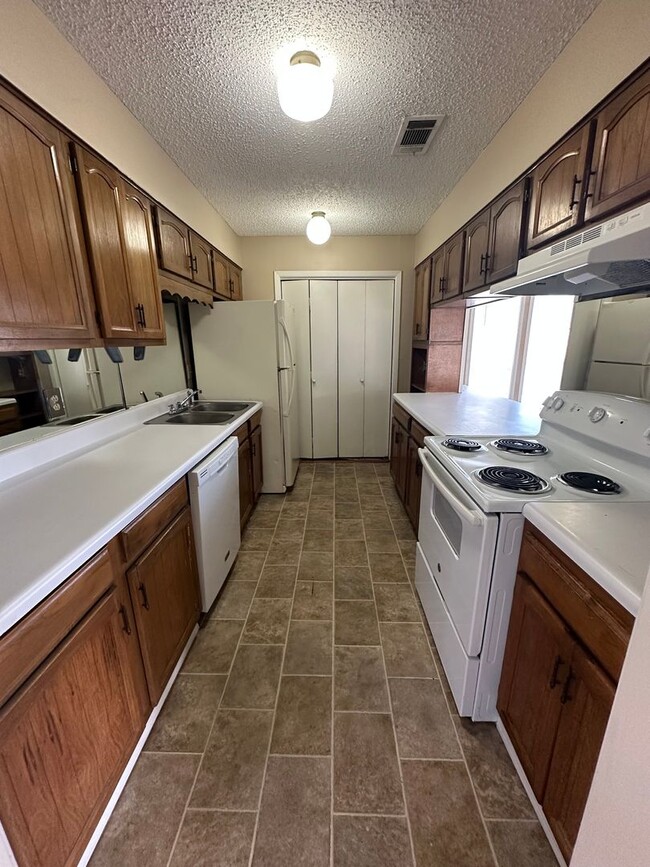 Photo - 3204 Cameron St Unit A