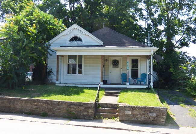 Vintage, Renovated SF House! High Ceilings... - Vintage, Renovated SF House! High Ceilings...