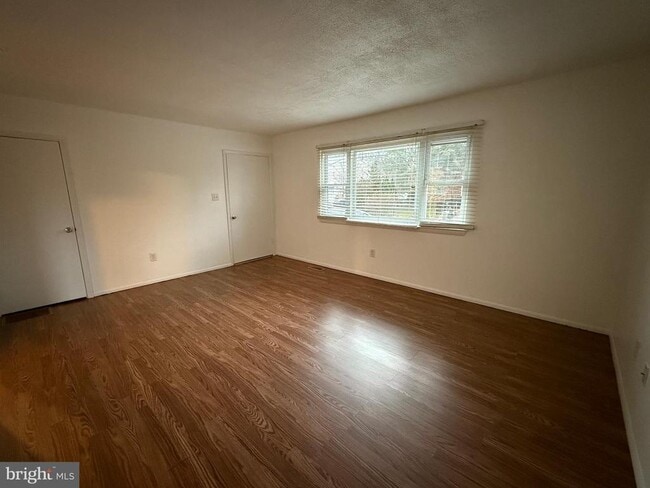 Photo - 28 Berkshire St