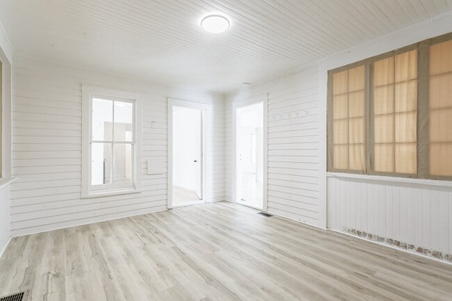 Photo - 26 Brockway Pl