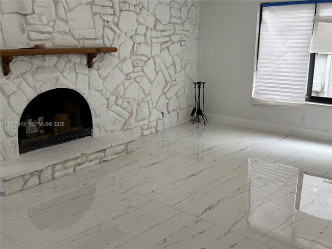 Photo - 11100 NW 21st St