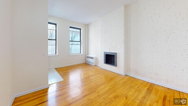 Building Photo - 434 E 89th St Unit 1A Rental