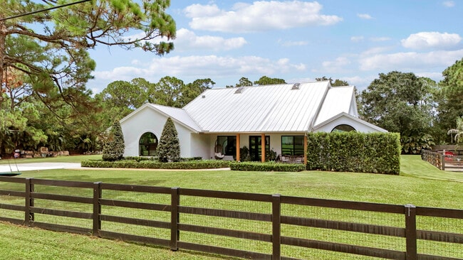 Photo - 15316 75th Way N