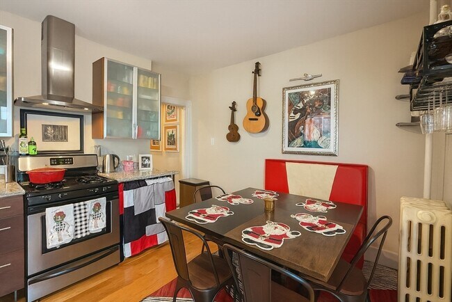 Photo - 456 Medford St Unit U4