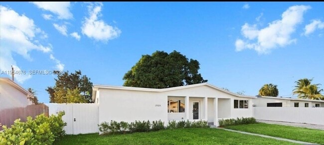 Photo - 19320 NW 37th Ave