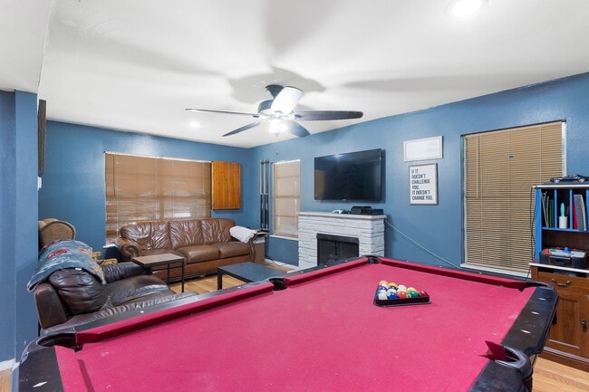 Photo - 1600 S Bridge Ave Unit 204