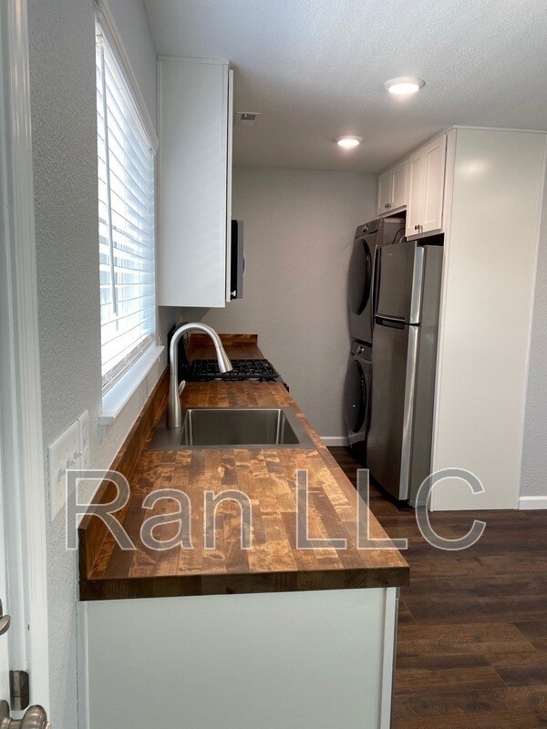 Photo - 229 W Pueblo St Unit #2