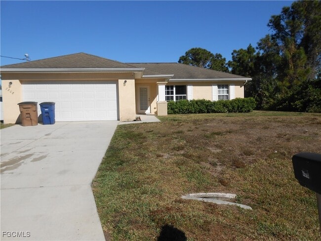 Photo - 3208 71st St W