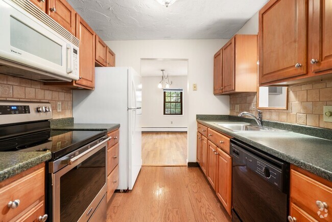 Building Photo - 16 Winter St Unit 41C Rental