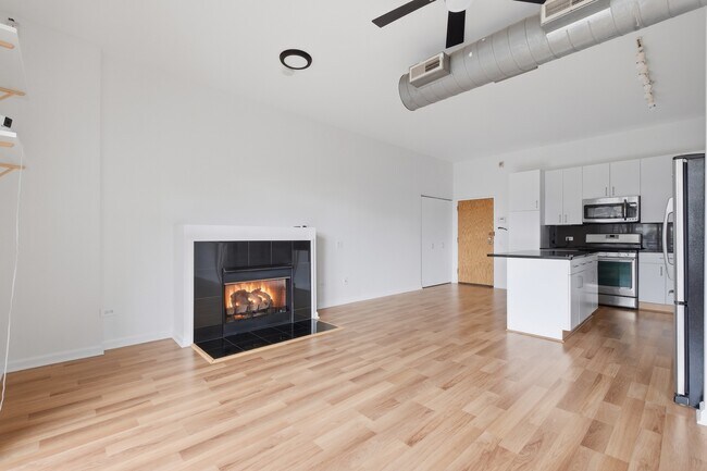 Photo - 1631 S Michigan Ave Unit 401