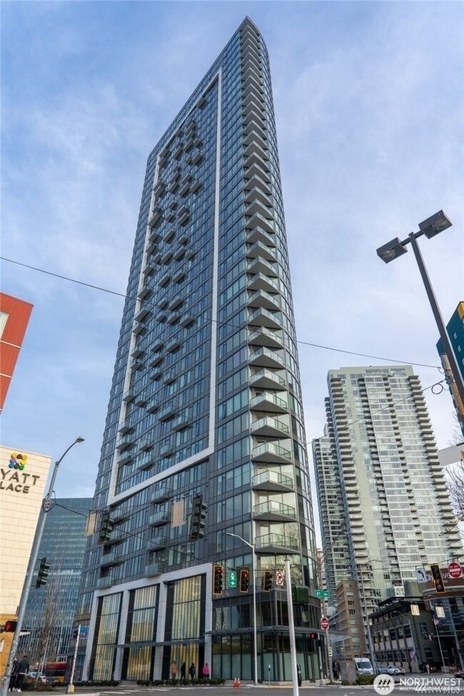 Building Photo - 2510 6th Ave Unit 1601