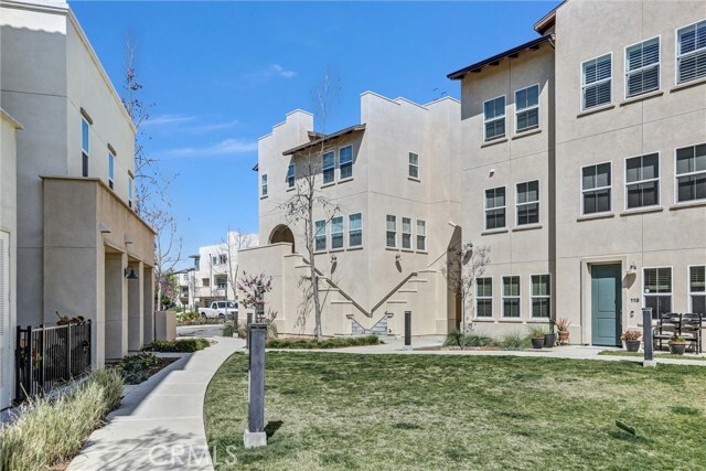 Photo - 5200 Beachside Ln Unidad 112