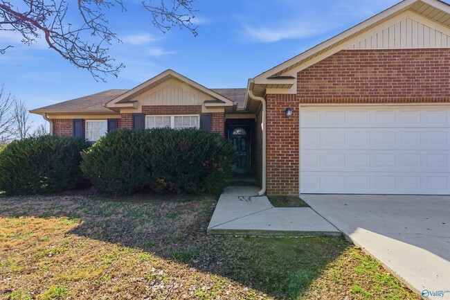 Photo - 104 Bataleur Ct