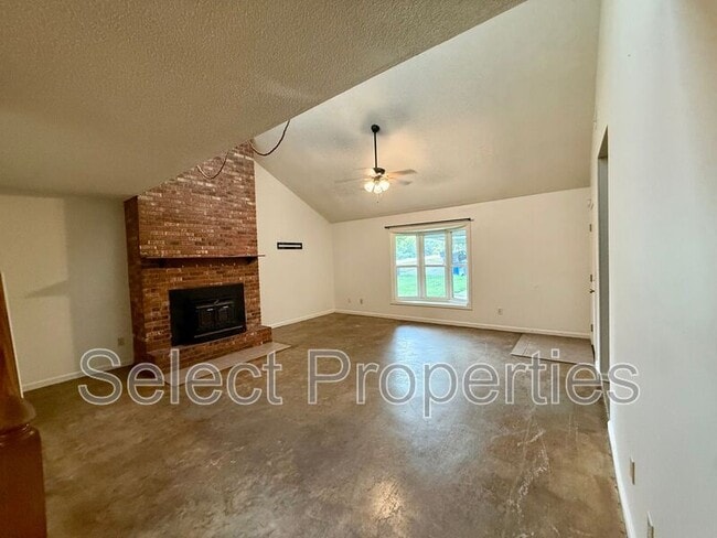 Photo - 1401 Elmdale Pl Unit B