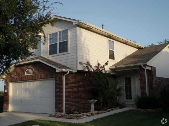 Building Photo - 1811 Ralph C Craig Ln Rental