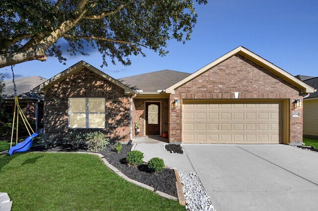 Photo - 6714 Albion Cresent Dr