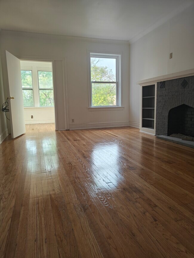 Photo - 4117 W Wilcox St Unidad 2