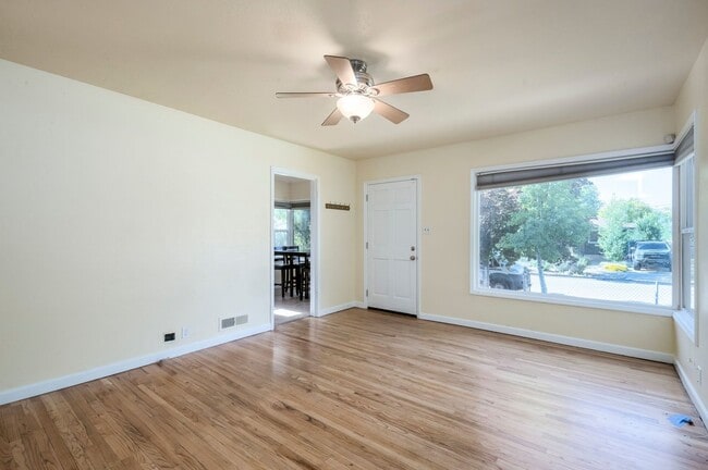 Photo - Newly Updated Liberty Wells Duplex!!