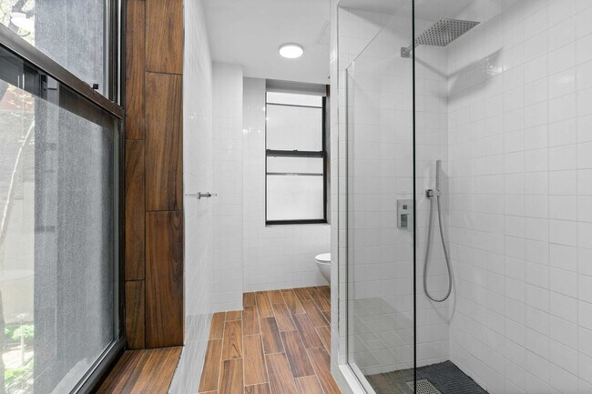 Photo - 491 2nd Ave Unit ID1076305P