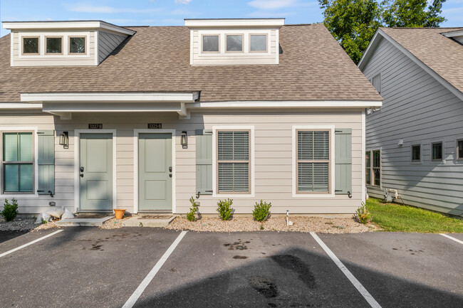 Photo - 1325 N Bronough St Townhome