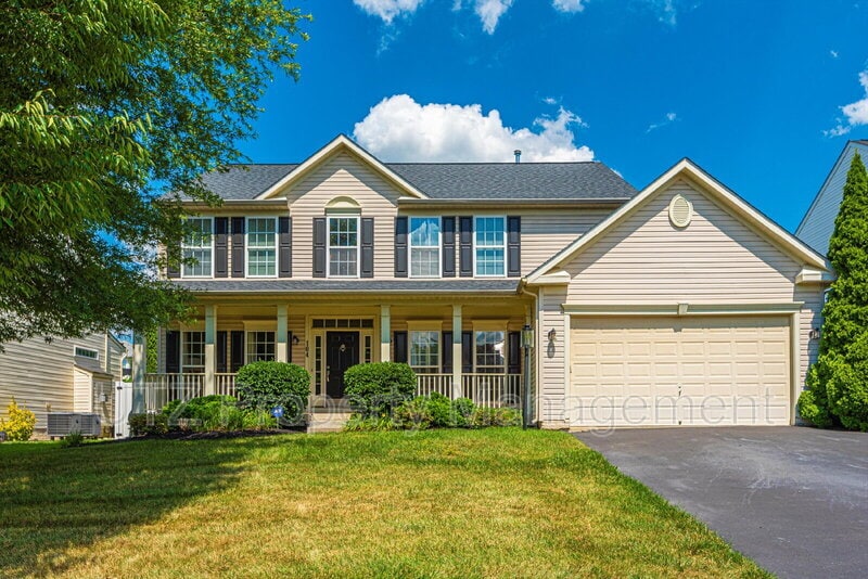 Photo - 104 Capricorn Rd