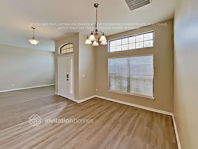 Photo - 1714 Garden View St