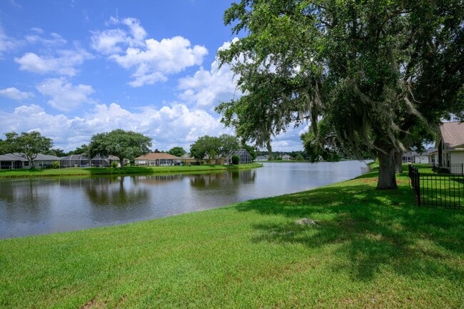 Photo - 1712 Arash Cir
