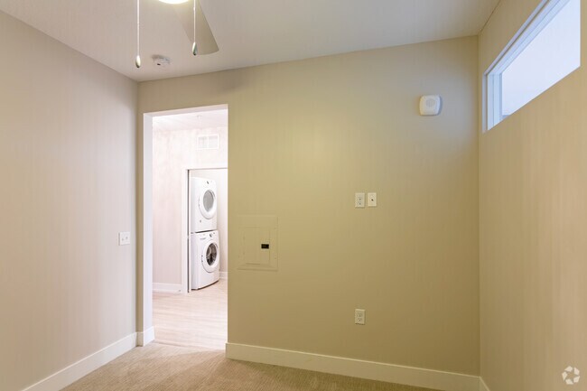 Studio, 1BA, Fairview - 569SF - The Finn Apartments