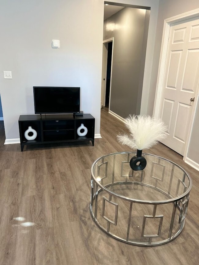 Photo - 2602 Glenbrook Ln