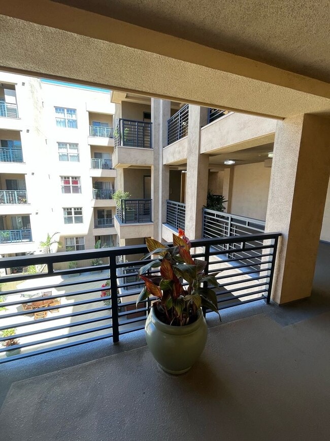 Photo - Stunning 2-Bedroom Condo with Panoramic Do...