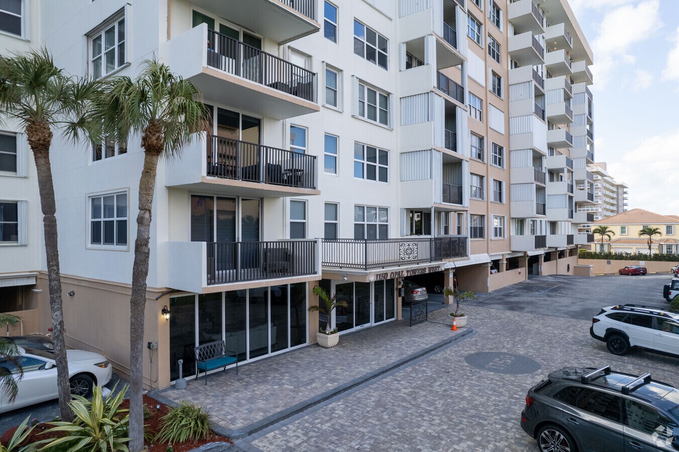 Photo - Opal Towers West