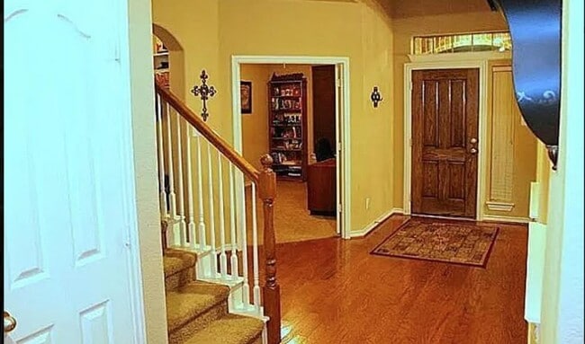 Photo - 12728 Creamello Ave