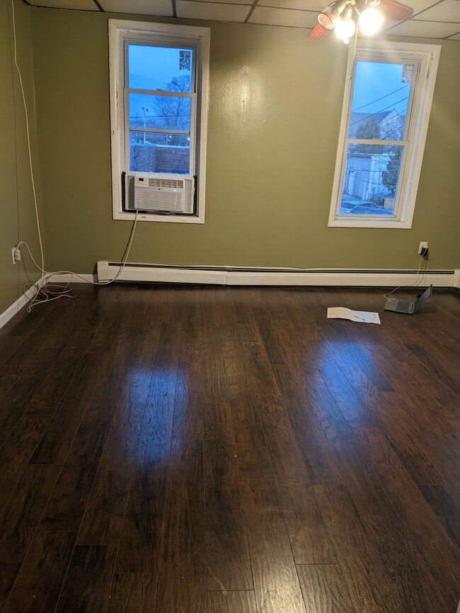 Photo - 345 High St Unit 2