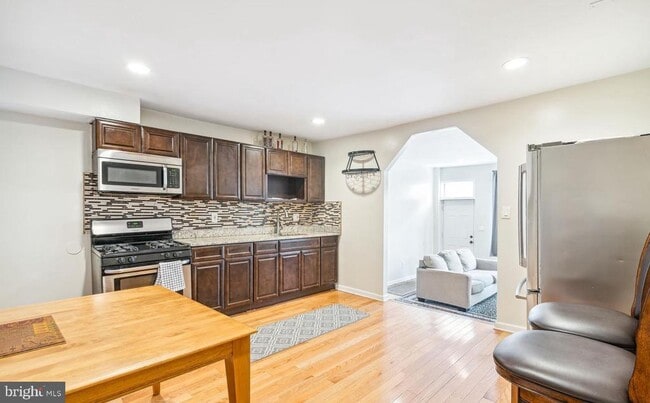 Photo - 1203 S 16th St Unidad 1