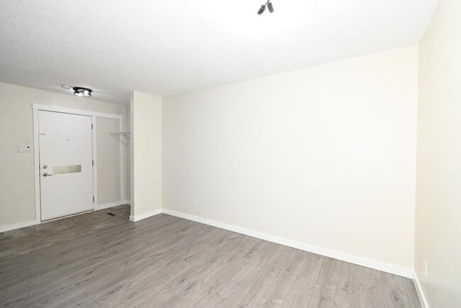 Photo - 4 bedroom in Prince George BC V2L 2V7