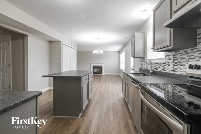 Photo - 6250 Twyckenham Dr