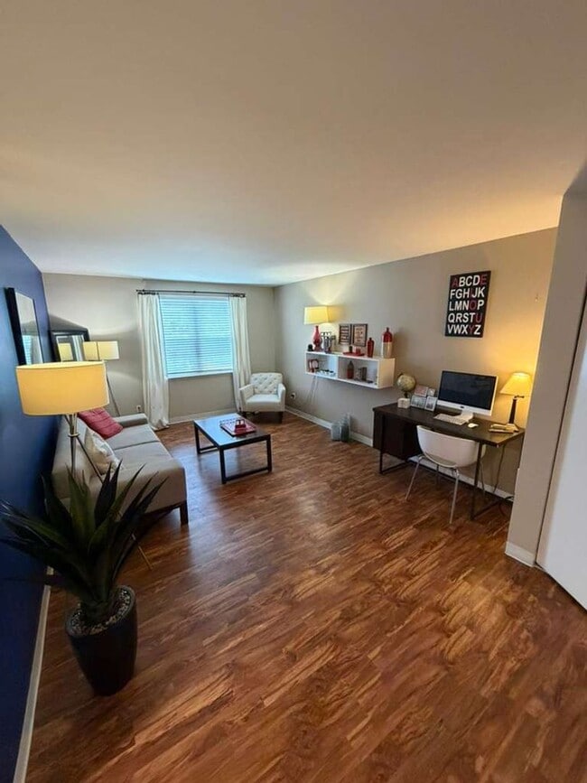 Photo - Heritage Apartments Unidad 110-Model