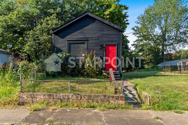 Building Photo - 1611 W Kentucky St Rental
