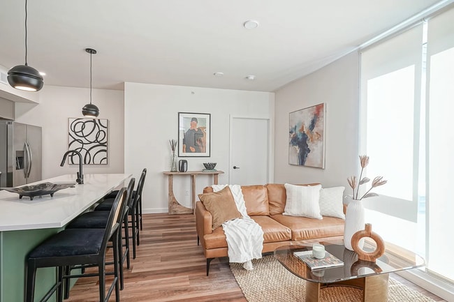 Photo - 1301 Bainbridge St Unit 2 Bedroom