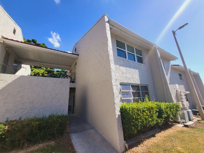 Your Lake View Condo is waiting for you in... - Your Lake View Condo is waiting for you in... Unidad 43