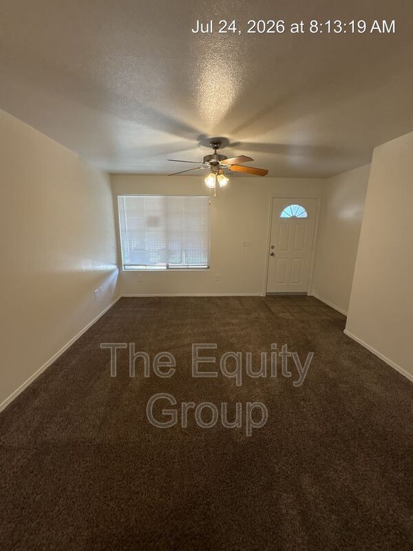 Photo - 4223 W Walnut Ave Unit B