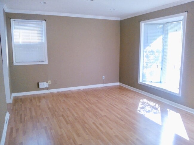 Photo - 4912 Upland Dr