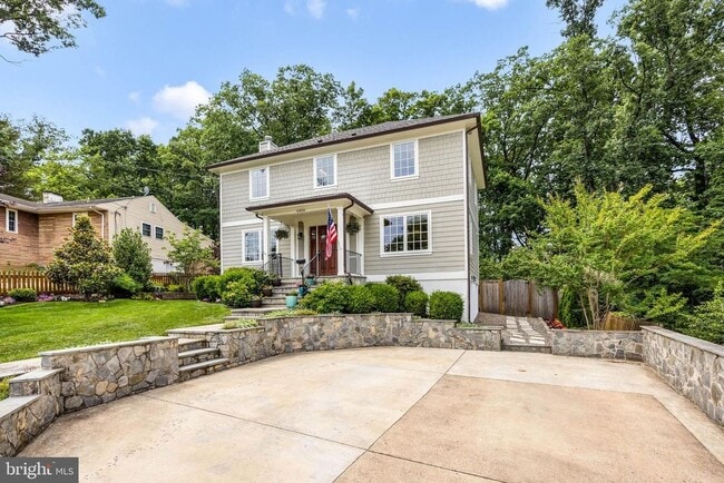 Photo - 6456 Maplewood Dr