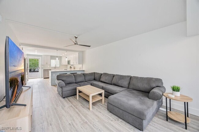 Photo - 1417 Chesapeake Ave Unidad 106