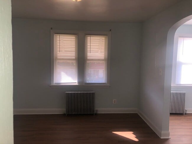 Photo - 3 bedroom 1.5 bathroom in Baltimore