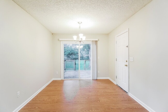 Photo - 8442 Finwood Ave